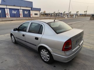 Opel Astra 2003