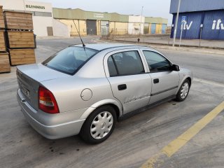 Opel Astra 2003