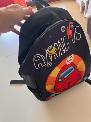 Mochila Escolar Among Us