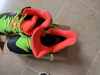 Zapatillas Adidas Harden Stepback Verdes y Rosas