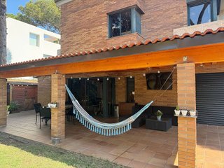Chalet en alquiler en La Pineda en Castelldefels