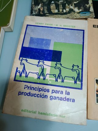 Libros técnicos de veterinaria y ganadería