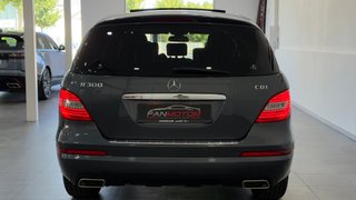 Mercedes-Benz Clase R 2011