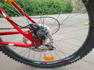 Bicicleta MTB Cloot 26 con frenos de disco