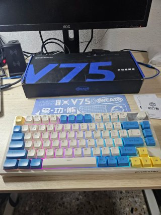 Teclado Mecánico EWEADN V75 Azul y Blanco