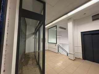 Local comercial en alquiler en Alcalá del Río