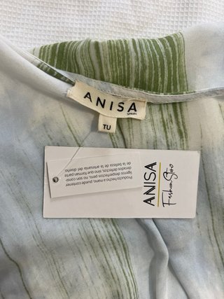 Vestido largo estampado con detalles