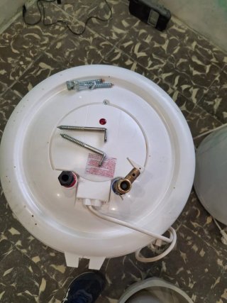 2 Termos Eléctricos 50L