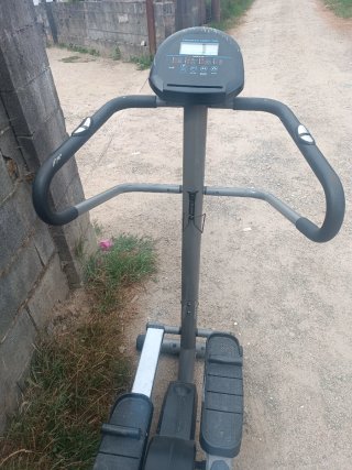 Bicicleta Elíptica Gimnasio