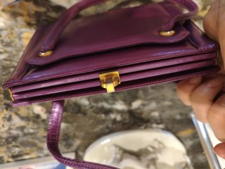 Bolso de fiesta morado y dorado vintage
