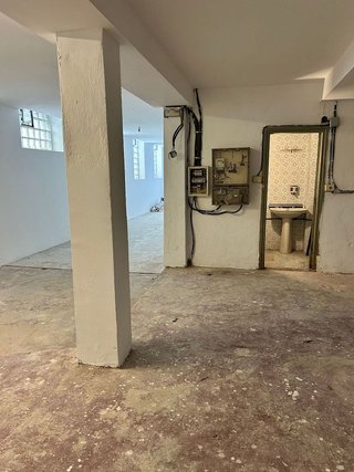 Local comercial en alquiler en Barrio de Uribarri en Bilbao