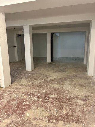 Local comercial en alquiler en Barrio de Uribarri en Bilbao