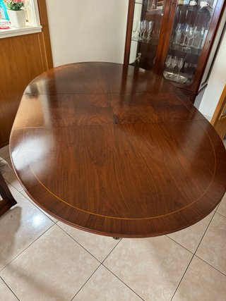 Mesa de comedor redonda + 4 sillas
