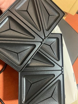 Sandwichera Grill y Gofrera Placas Intercambiables