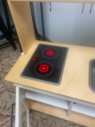 Cocina infantil en madera