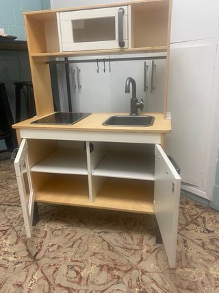Cocina infantil en madera