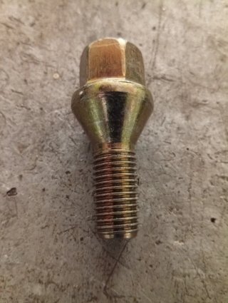 Tornillos de Rueda