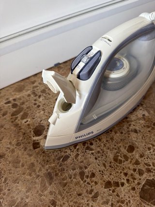 Plancha Philips Azur 2400W SteamGlide seda delicad
