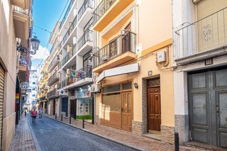Edificio en venta en Puerto en Benidorm