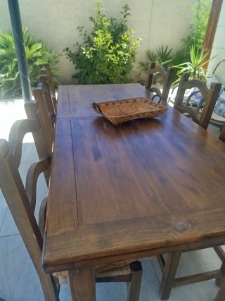 Mesa extensible + 6 sillas madera