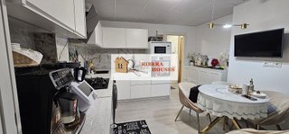 Piso en venta en Monserrat