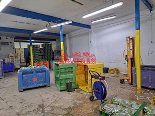 Nave industrial en venta en Monforte del Cid