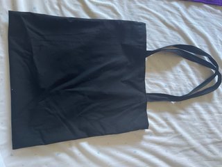 Bolsa Movistar Koi + pulsera de goma KOI