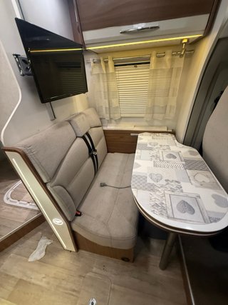 Pilote 650 P 2019 cama isla