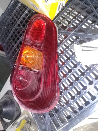 Tulipa trasera derecha Renault 4