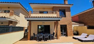 Chalet en venta en Empuriabrava en Castelló d´Empúries