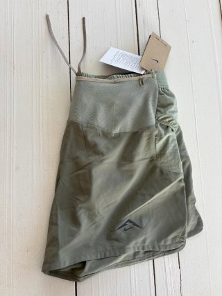 Pantalones cortos Nike Trail Dri-FIT Second Sunris