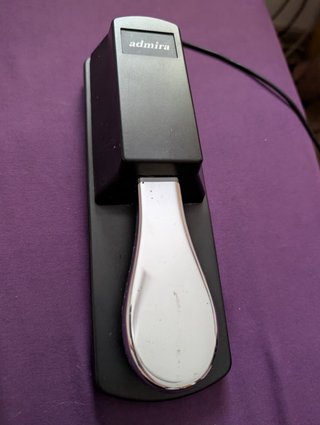 Teclado controlador Impact GX61 + pedal + adaptado