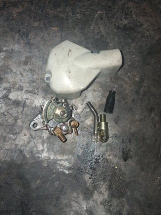 Bomba de aceite AM6