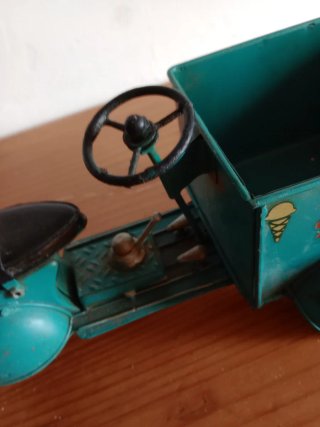 Vespa Antigua con Remolque