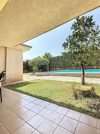 Chalet en venta en Padul