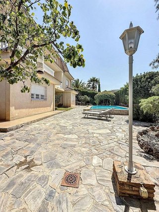 Chalet en venta en Padul