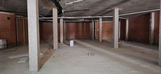Local comercial en alquiler en Urb. Belvalle en Meco
