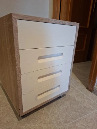 Cómoda 3 cajones madera y blanco