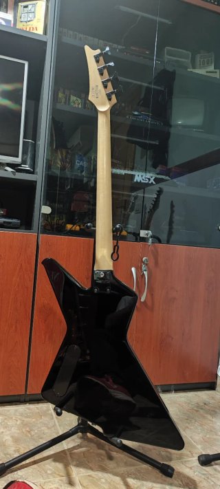 Bajo Ibanez DTB400-BK Destroyer