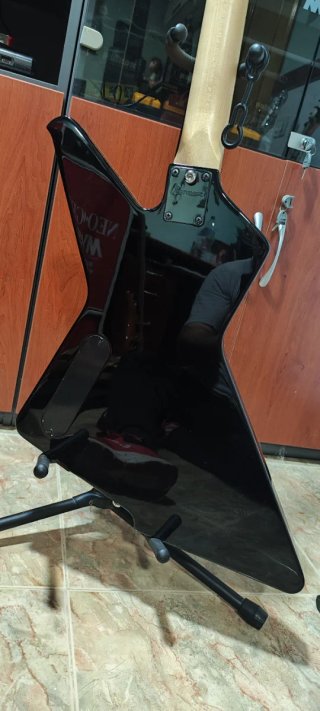 Bajo Ibanez DTB400-BK Destroyer