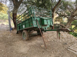 Tractor Massey Ferguson 374F + aperos