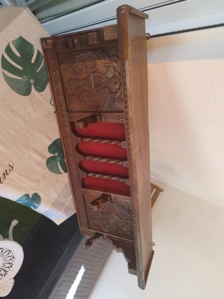 Perchero antiguo madera maciza tallada