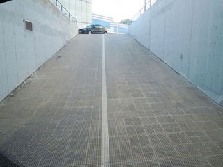 Local comercial en venta en La Garena en Alcalá de Henares