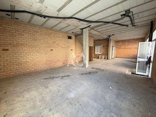 Local comercial en venta en El Carmen - La Barrera en Lucena