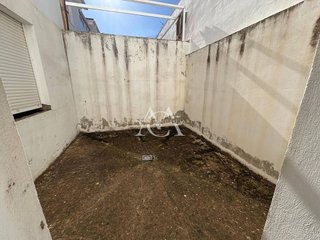 Local comercial en venta en El Carmen - La Barrera en Lucena
