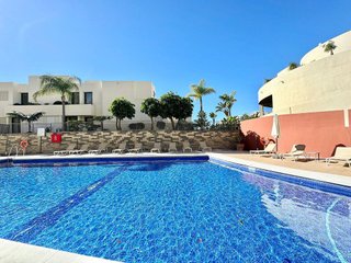 Ático en venta en Alto de los Monteros en Marbella