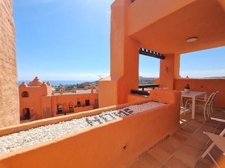 Piso en venta en Puerto de la Duquesa en Manilva