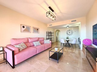 Piso en venta en Puerto de la Duquesa en Manilva