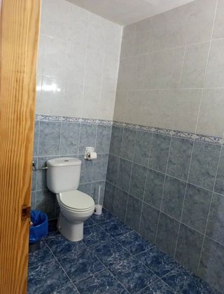 Local comercial en venta en Caudete