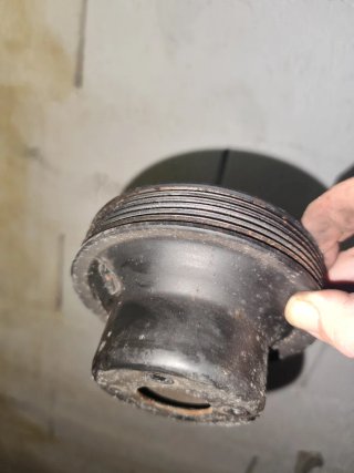 MERCEDES SLK230 Polea del cigüeñal OEM